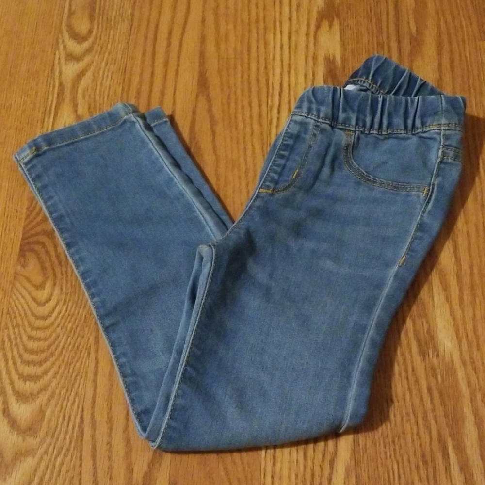 Girls Crazy 8 light pull-up Jeans